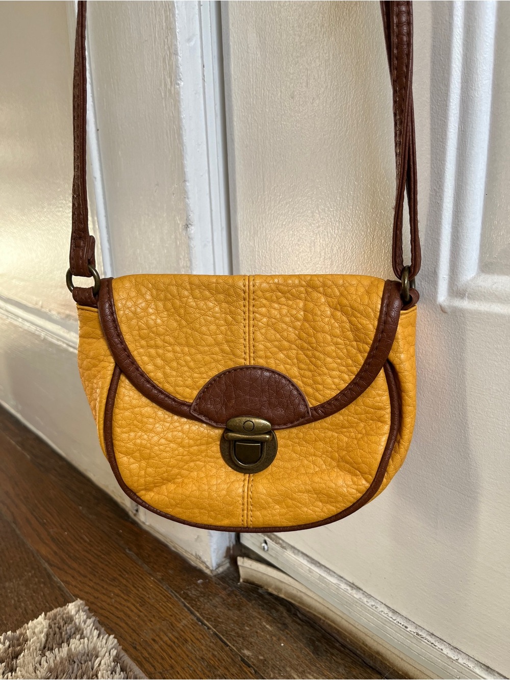 American Eagle Outfitters Yellow and Brown Leather Pebbled Crossbody